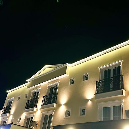 Hotel Europa Prishtina Pristina Exteriör bild