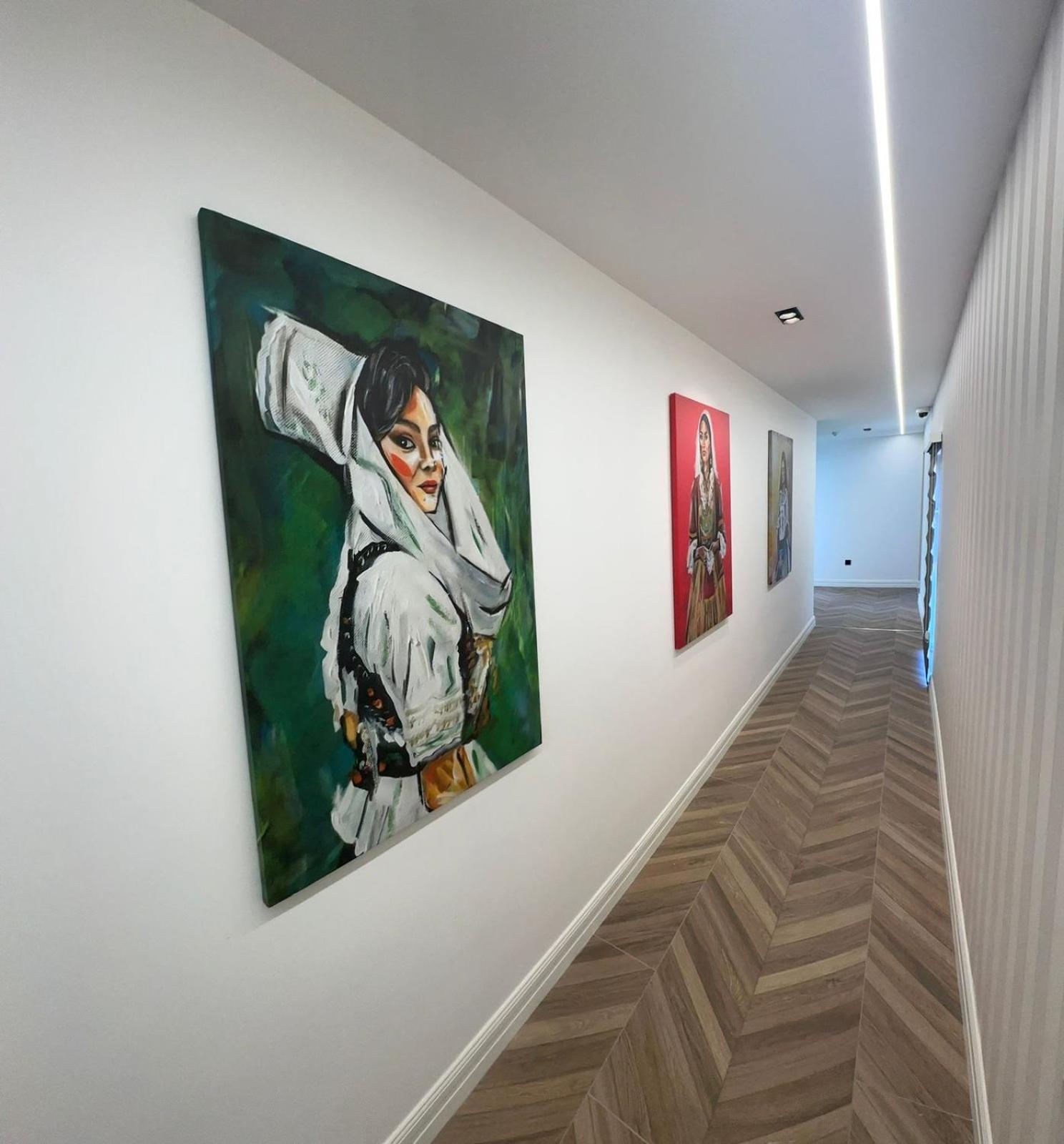 Hotel Europa Prishtina Pristina Exteriör bild