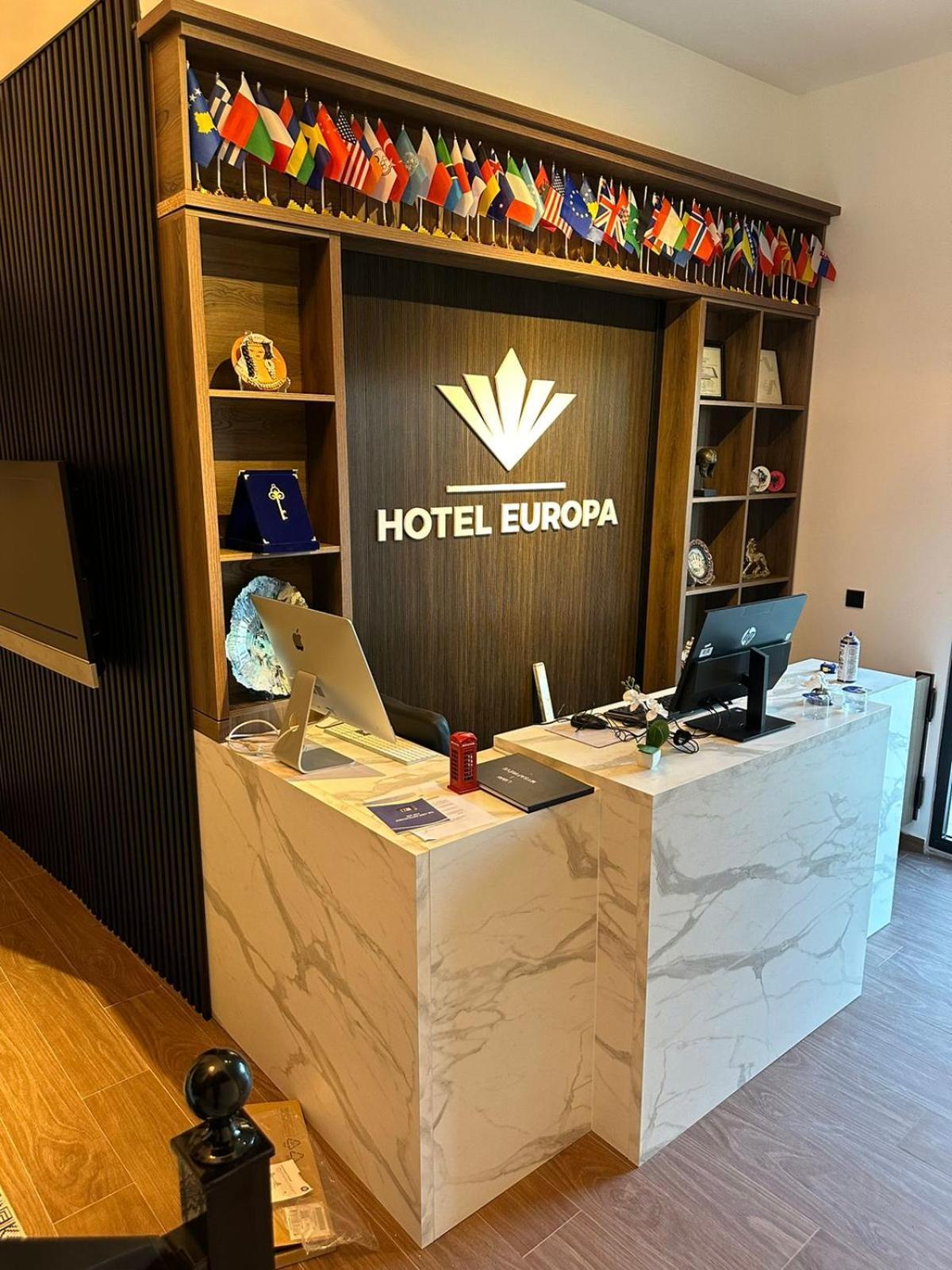 Hotel Europa Prishtina Pristina Exteriör bild