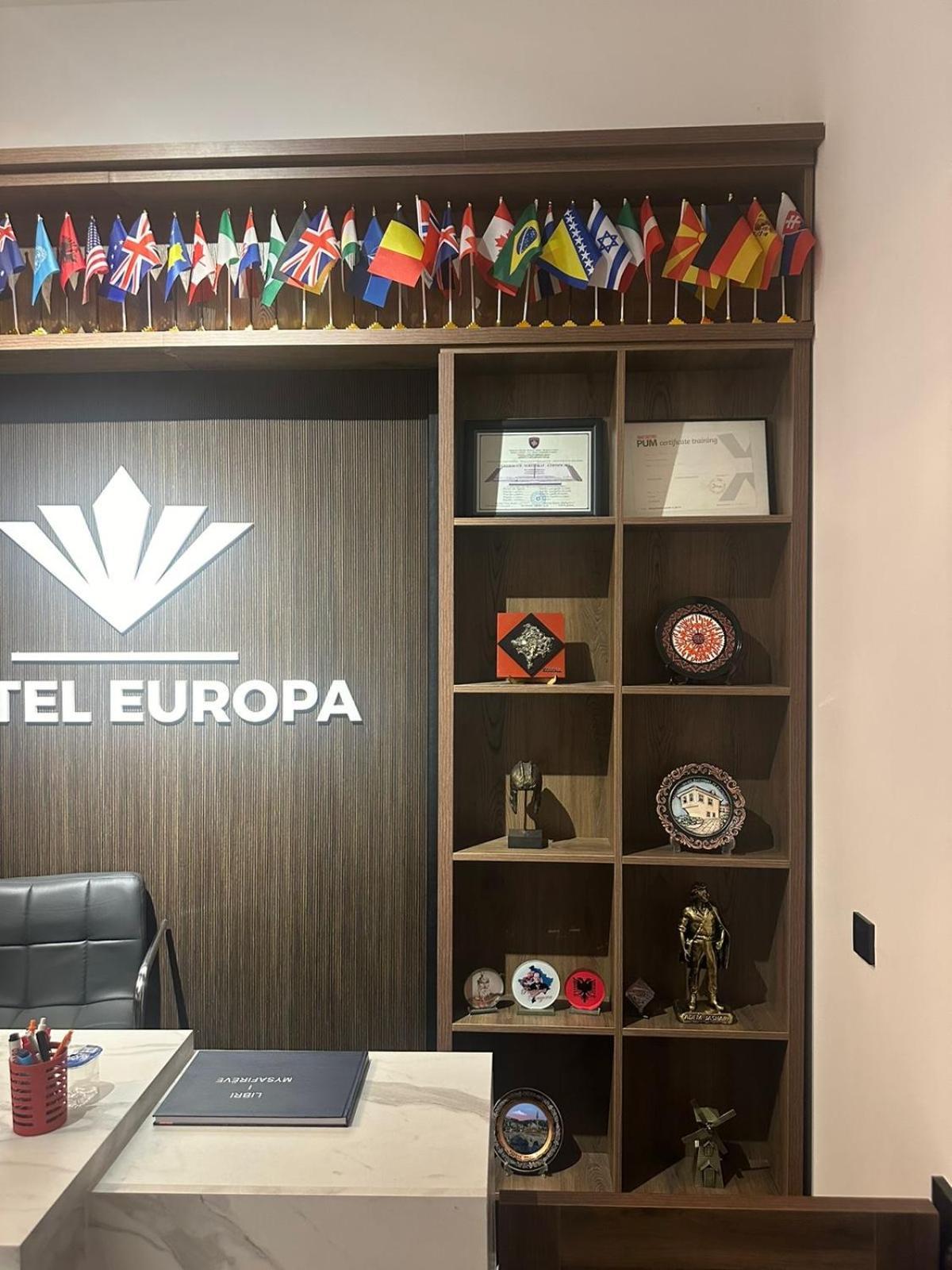 Hotel Europa Prishtina Pristina Exteriör bild